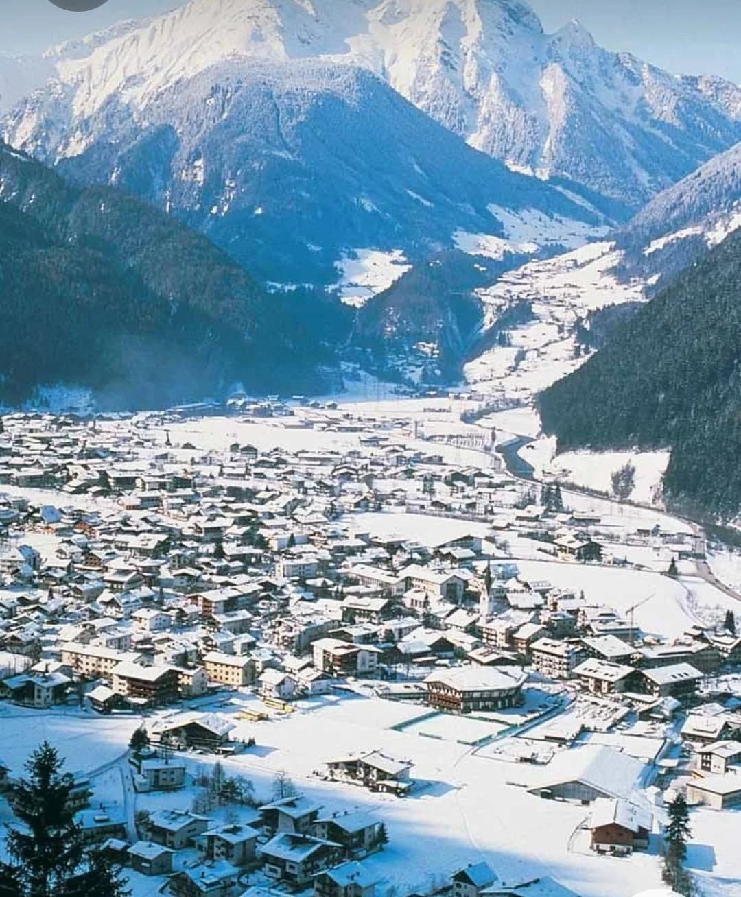 Mayrhofen: Activity-Led Guide for All-Seasons Travellers